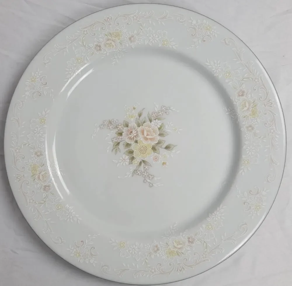 Crescent Fine China Jie Pai Dinner Plate Painted Golden Flowers and Accents